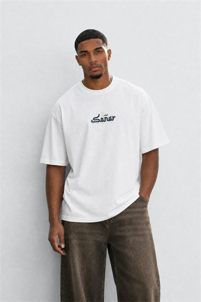 Erkek Sonar Nakış Detaylı Oversize T-Shirt Ekru