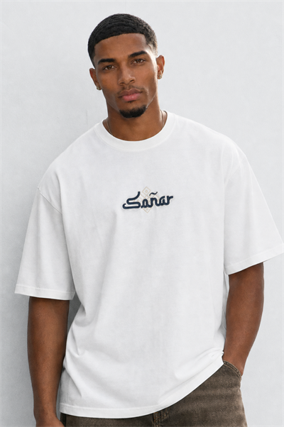 Erkek Sonar Nakış Detaylı Oversize T-Shirt Ekru