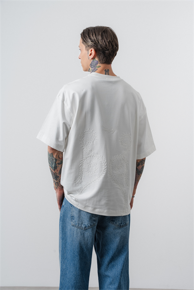 Erkek Spiral Nakış Detaylı Oversize T-Shirt Ekru