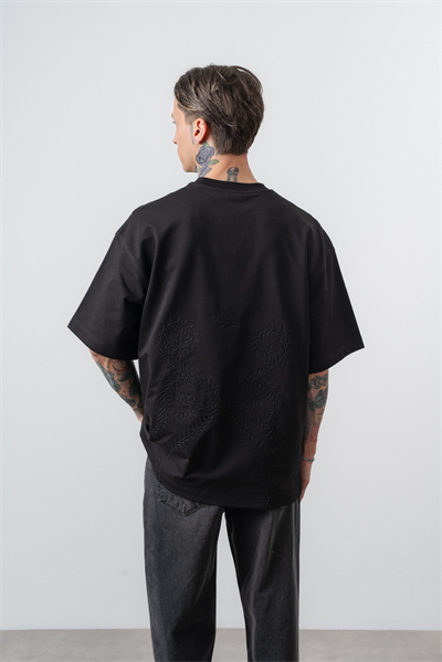 Erkek Spiral Nakış Detaylı Oversize T-Shirt Siyah