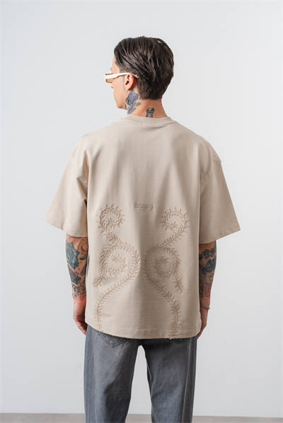Erkek Spiral Nakış Detaylı Oversize T-Shirt Bej