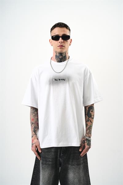 Erkek Try To Pray Nakışlı Oversize T-Shirt Ekru