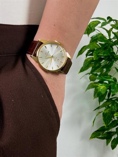 Arden White Screen Leather Cord Vintage Wristhwatch VV