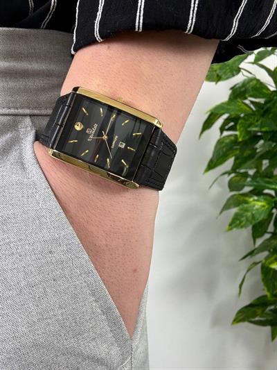 Black 92 S Square Leather Cord Vintage Wristhwatch VV