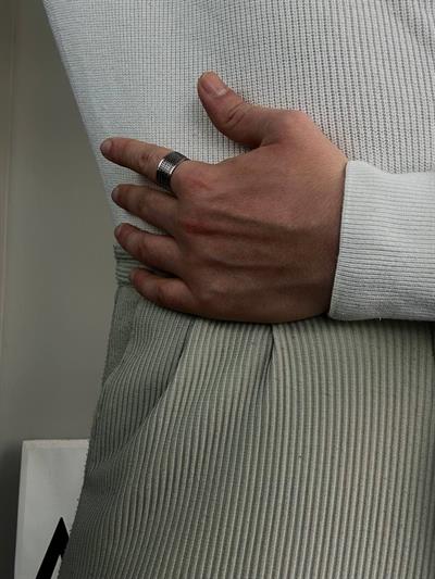 Bold Detail Ring