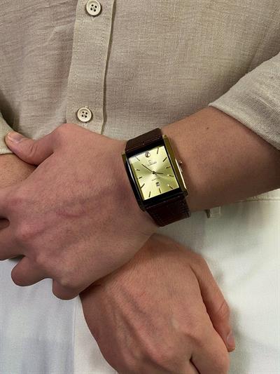 Brown 92 S Square Leather Cord Vintage Wristhwatch VV