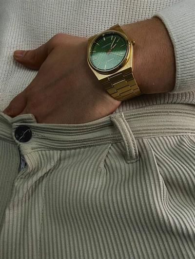 C.S Gold Cord Vintage Wristhwatch
