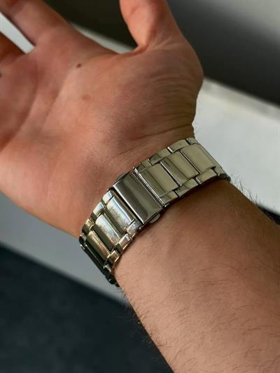 C.H White Screen Vintage Wristhwatch