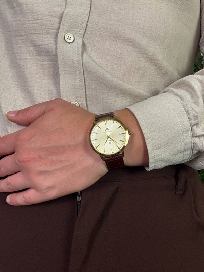 Castrian Vintage The Retro Monarch