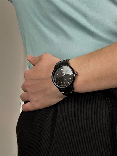Choppers Black Screen Old Money Wristhwatch