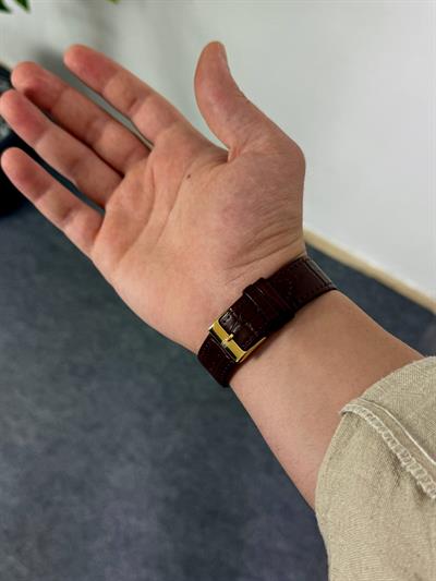 Dark Brown 92 S Leather Cord Vintage Wristhwatch VV