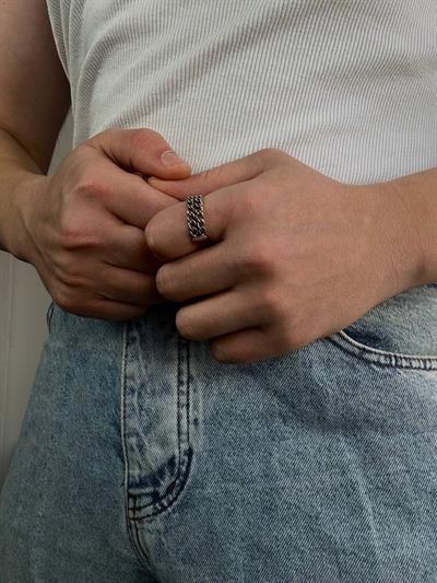 Double Cain Ring