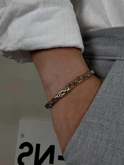 Gold Thick Chain Bracelet