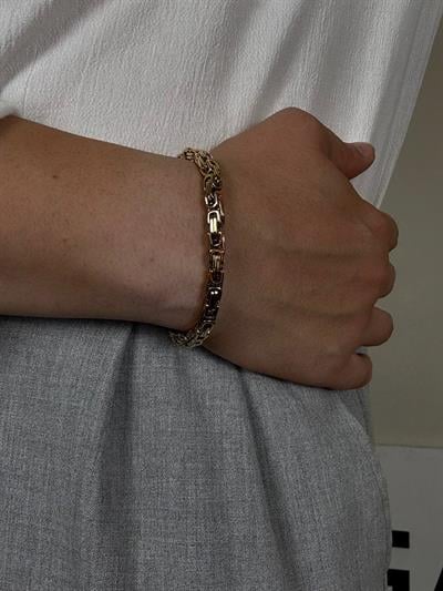 Gold Thick Chain Bracelet