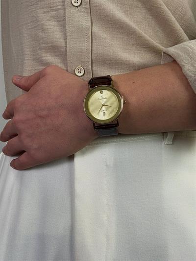 Golden Brown Leather Cord Vintage Wristhwatch VV