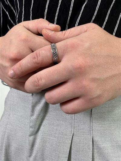 Line Ring