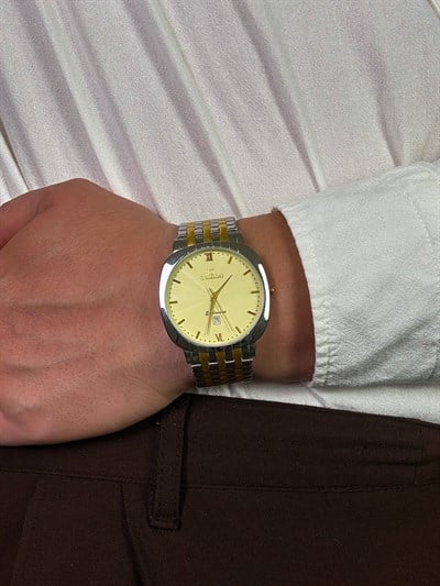 Lucien Vintage The Retro Monarch