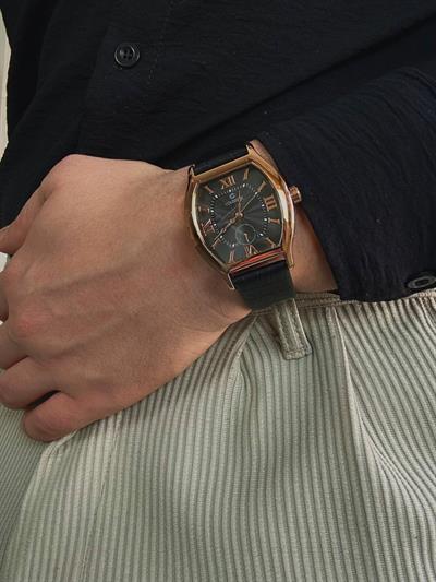 Old Money Fettered Wristhwatch