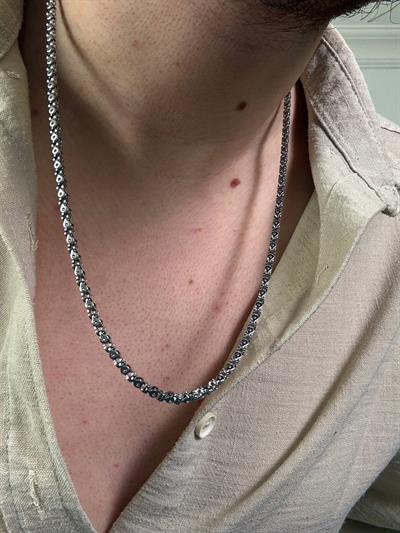 Patterned Chain Necklace