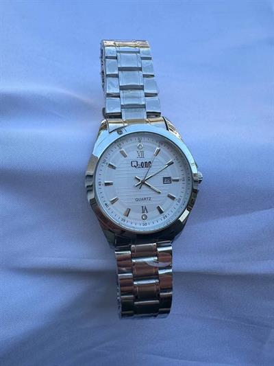 Q.P Silver Vintage Wristhwatch