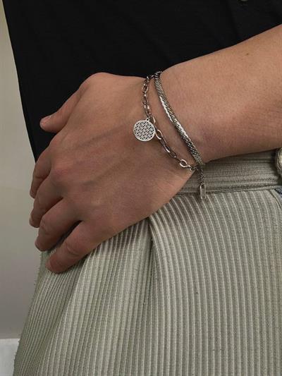 Round Detail Bracelet
