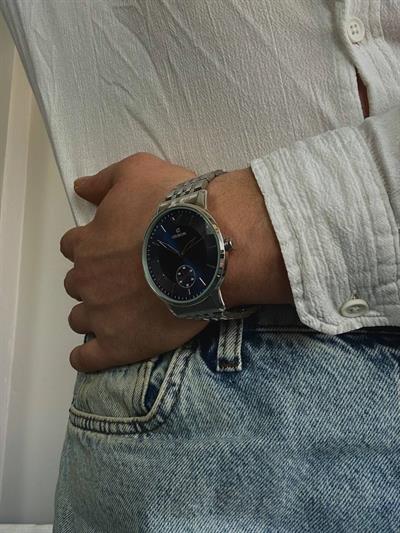 Silver Navy Blue Vintage Wristhwatch