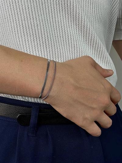 Silver Slim-Thick Bracelet