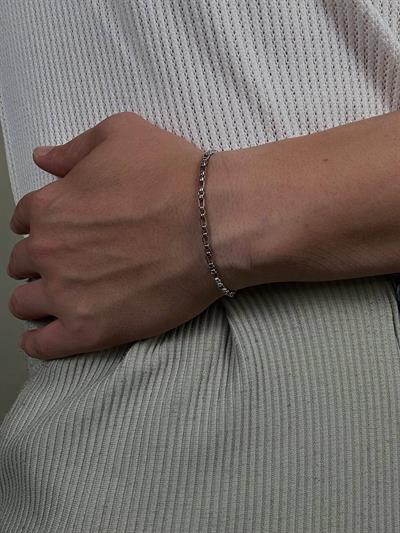 Slim Long Chain Bracelet