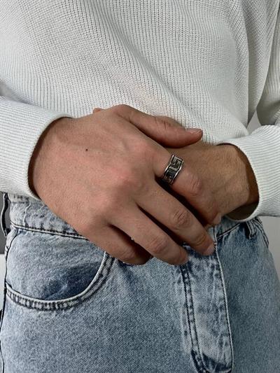 Square Ring