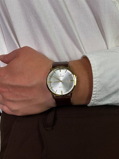 Valeron Vintage The Retro Monarch