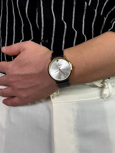 Varel Vintage Leather Cord Wisthwatch