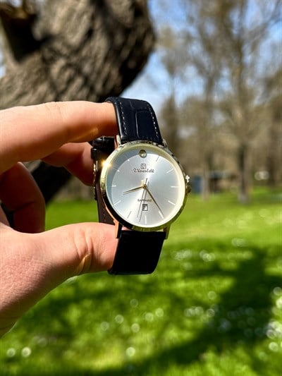 Varel Vintage Leather Cord Wisthwatch