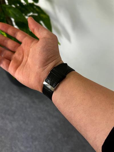 Vivaldi Ashen Leather Cord Vintage Wristhwatch