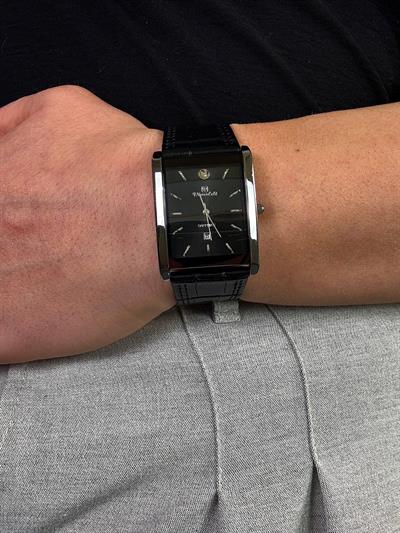 Vivaldi Ashen Leather Cord Vintage Wristhwatch