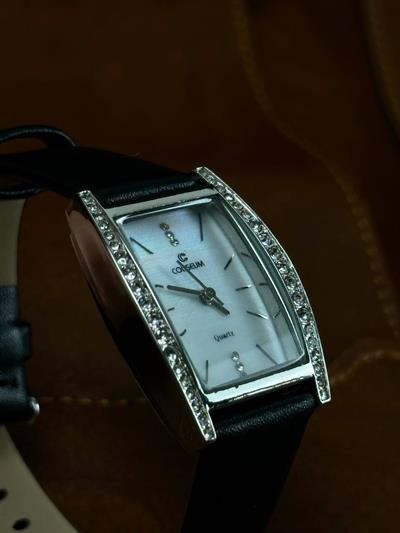 Women Black Cord Rocky Vintage Wristhwatch