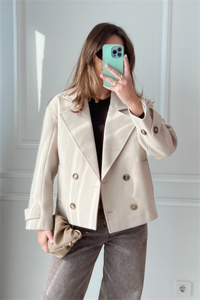 Çift Düğme Kısa Kaban - KREM