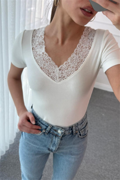 Dantel Detaylı T-shirt - BEYAZ