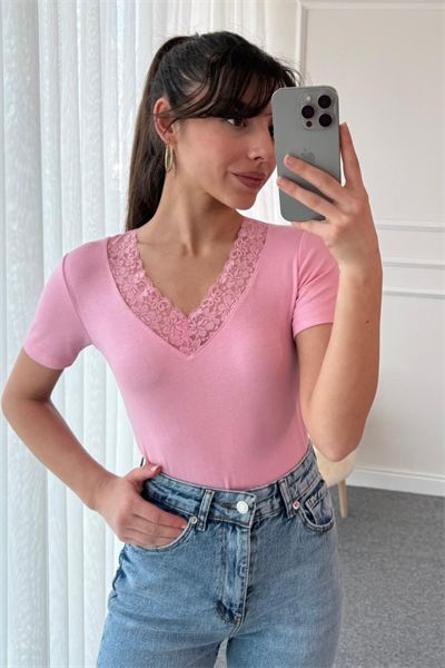 Dantel Detaylı T-shirt - PEMBE