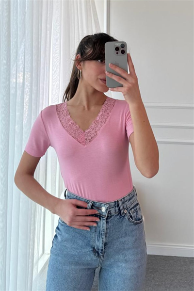 Dantel Detaylı T-shirt - PEMBE