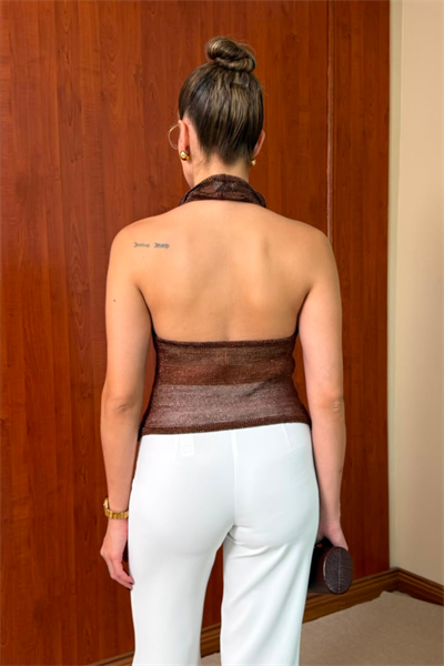 Halter Yaka Simli Bluz - KAHVERENGİ