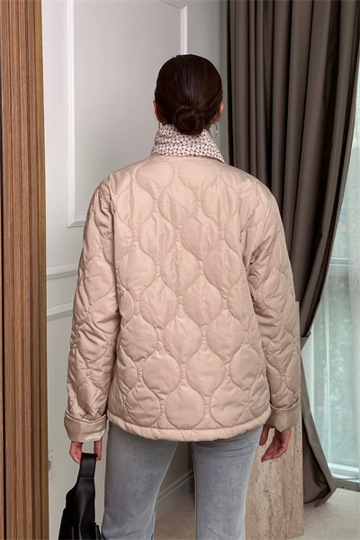 Kapitone Şallı Mont - KREM