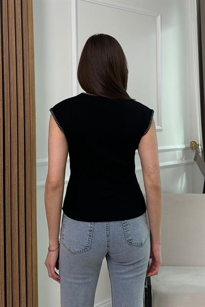 Nakışlı T-Shirt - SİYAH