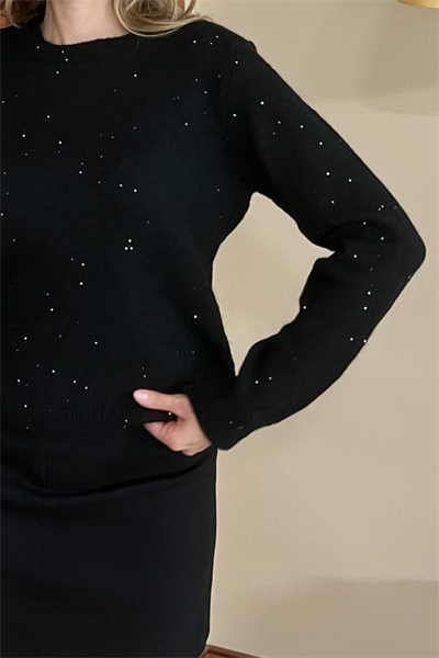 Taşlı Kazak - SİYAH