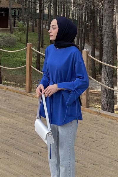 Yırtmaç Detaylı Sweat Saks Mavisi