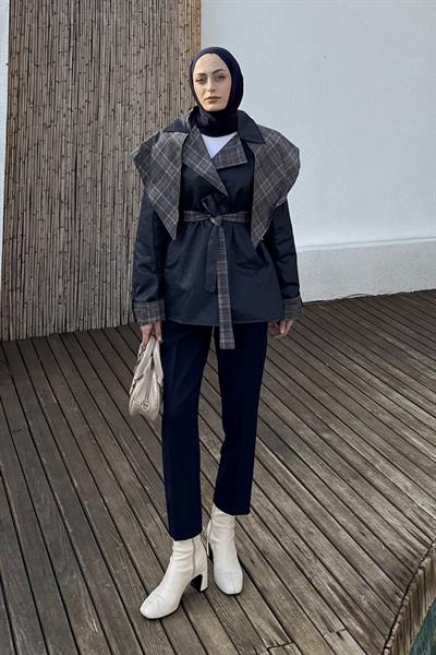 Ekose Yaka Bağlama Detaylı Mont Lacivert