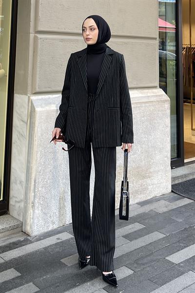 Çizgili Ceket Tesettür Takım Siyah