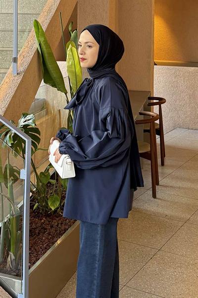 Yaka Fular Detaylı Gömlek Koyu Lacivert
