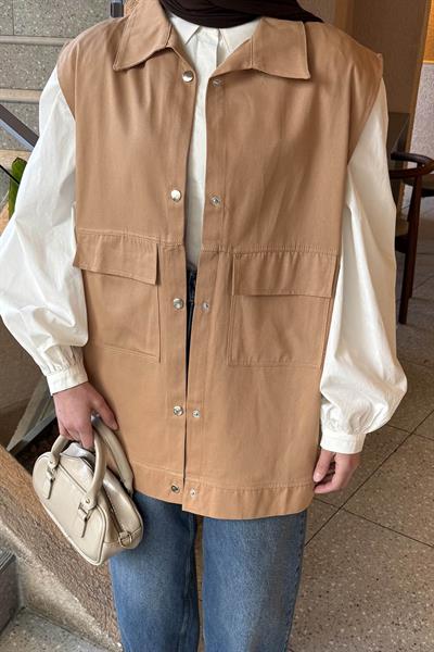 Önü Çıtçıt Düğmeli Yelek Camel