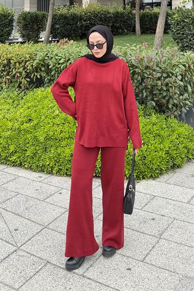 Düğme Detaylı Triko Takım Bordo