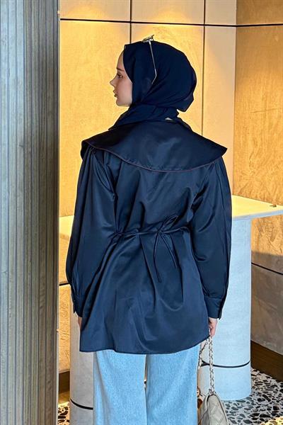 Geniş Yakalı Biyeli Gömlek Lacivert